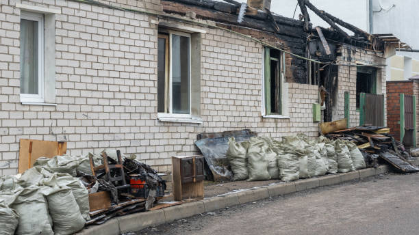 24/7 Emergency Smoke Damage Removal experts in Flora, IN